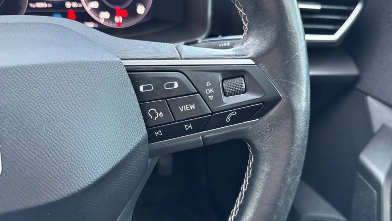 SEAT Leon 1.5 TSI EVO SE Dynamic 5dr Petrol Hatchback